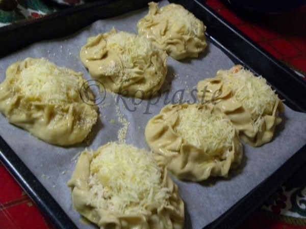 Preparing galettes marked