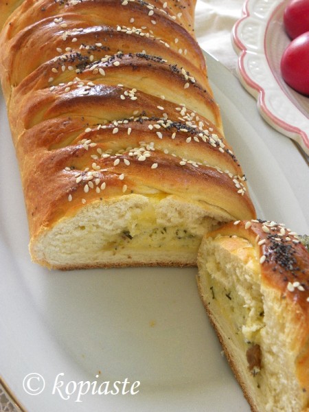 Savory tsoureki 1