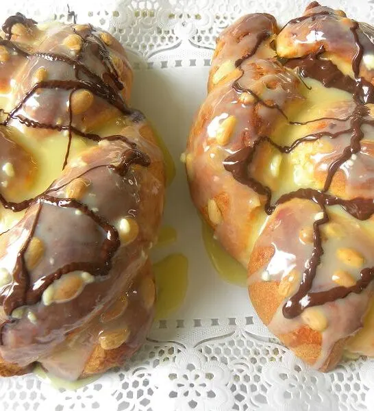 Τσουρέκια με Κάστανα