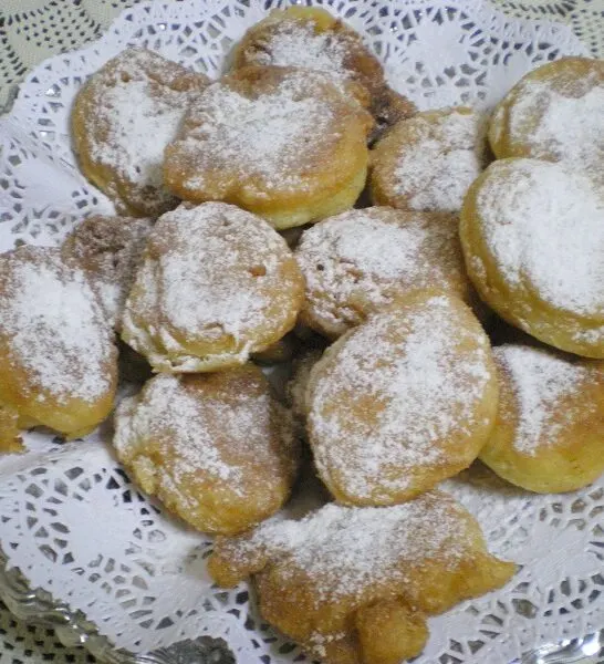 Ακούμια Συμιακά