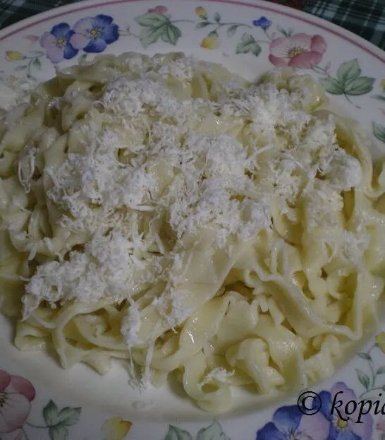 Μακαρουνωτές χυλοπίτες