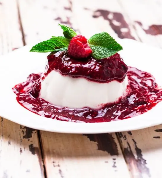 Παρίσι στον Πάγο με Κρέμα Γιαουρτιού και Μαστίχα Χίου