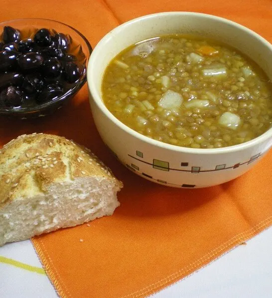 Φακές Σούπα με Λαχανικά