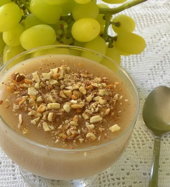 Παλουζές (Μουσταλευριά) και άλλα προϊόντα