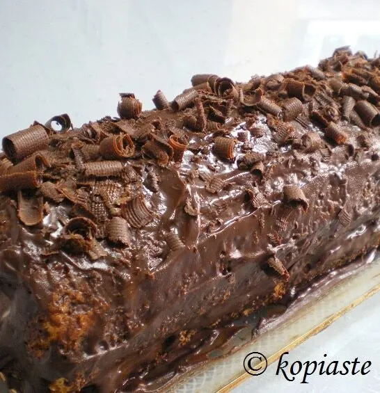 Κορμός Σοκολατένιος με Γέμιση Λεμονιού ή Πορτοκαλιού;