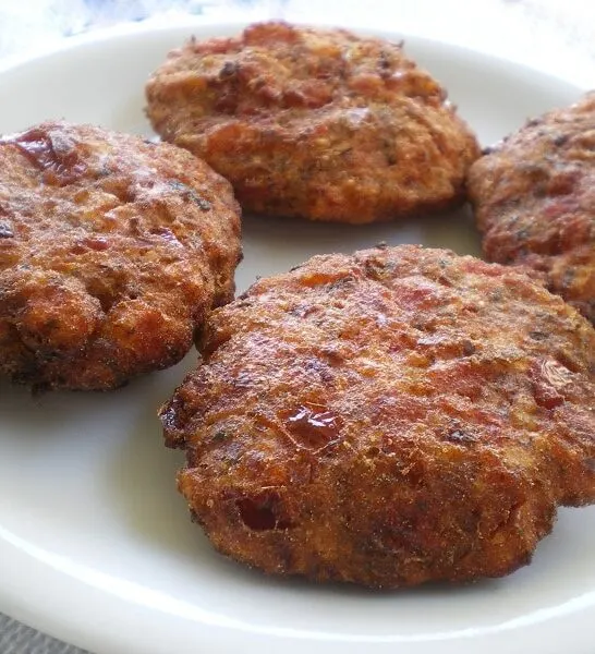 Nτοματοκεφτέδες και Καλοκαιρινές αποδράσεις:  Μέρος Πρώτο Εύβοια