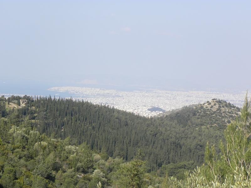 Θέα του Πειραιά .. μέχρι τη Σαλαμίνα..