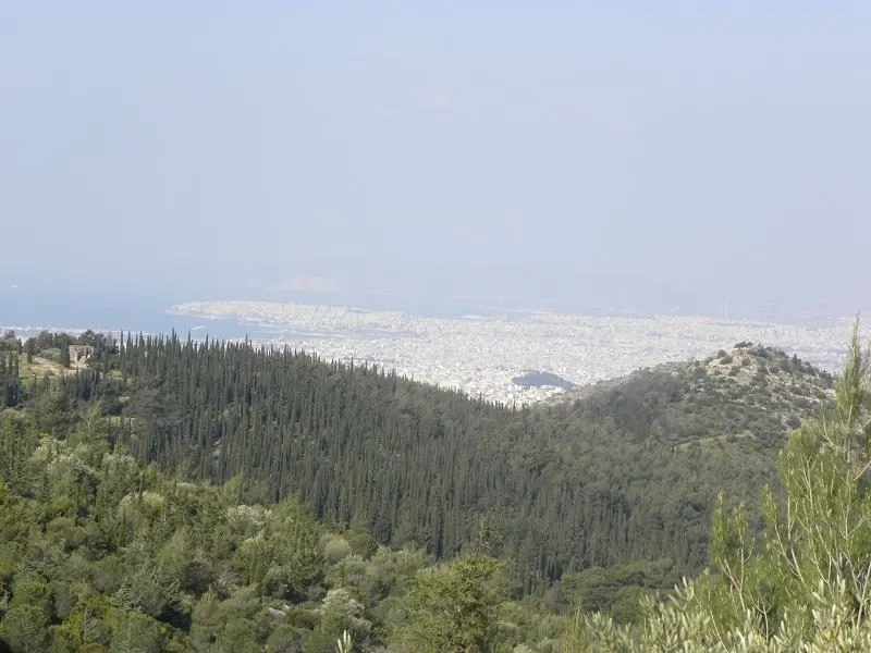 Θέα του Πειραιά .. μέχρι τη Σαλαμίνα..