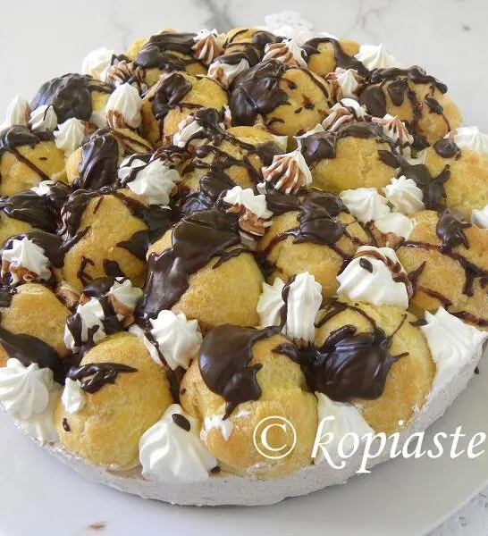 Τούρτα Τσίζκεϊκ Σοκολάτας Προφιτερόλ