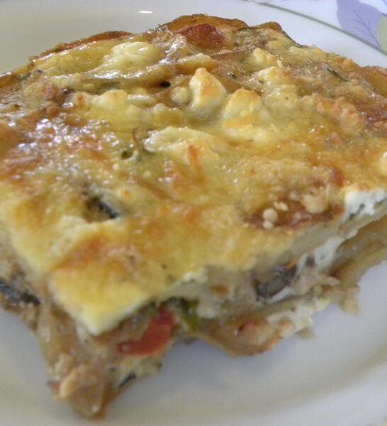 &Mu;&iota;&lambda;&phi;έ&iota;&gamma; &Lambda;&alpha;&chi;&alpha;&nu;&iota;&kappa;ώ&nu; &mu;&epsilon; &Pi;έ&sigma;&tau;&omicron; &Delta;&upsilon;ό&sigma;&mu;&omicron;&upsilon;