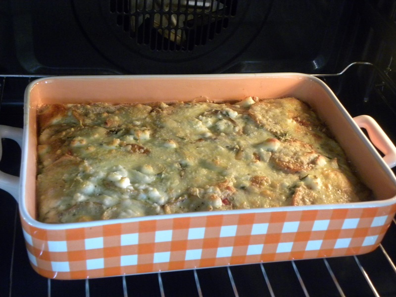 &Mu;&iota;&lambda;&phi;έ&iota;&gamma; &Lambda;&alpha;&chi;&alpha;&nu;&iota;&kappa;ώ&nu; &sigma;&epsilon; &pi;&upsilon;&rho;έ&xi; &psi;&eta;&mu;έ&nu;&omicron; &epsilon;&iota;&kappa;ό&nu;&alpha;