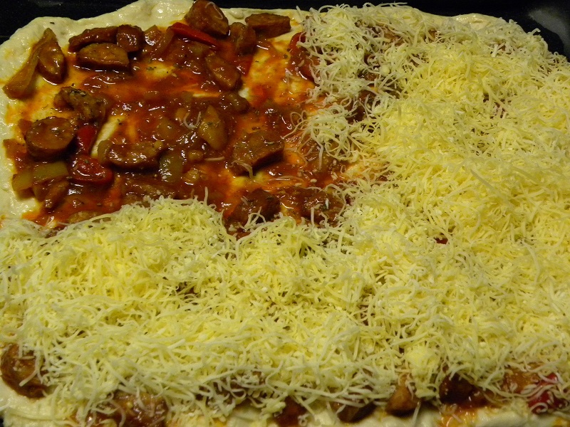 Πίτσα σπετζοφάι φωτογραφία