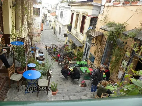 Αναφιώτικα