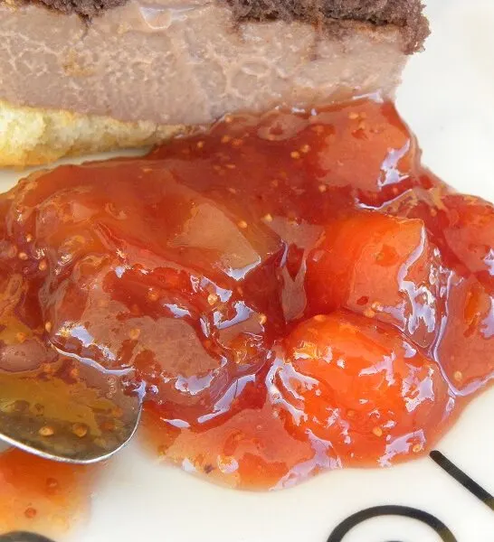 Μαρμελάδα Μπανάνας με Σύκα, Ροδάκινα και Σταφύλι