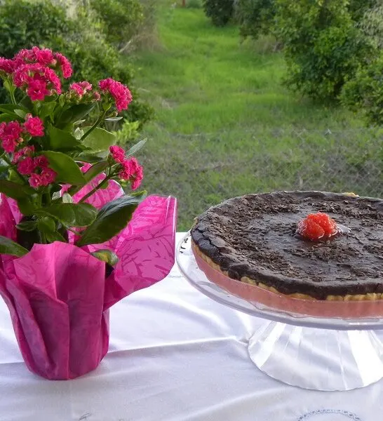 Τάρτα Σοκολάτας με Μαρμελάδα Κυδώνι