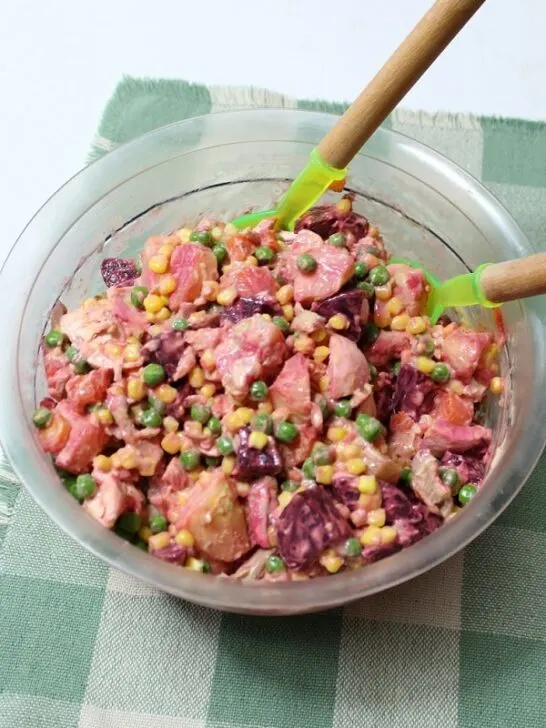 Κοτοσαλάτα με Κοτόπουλο που Περίσσεψε