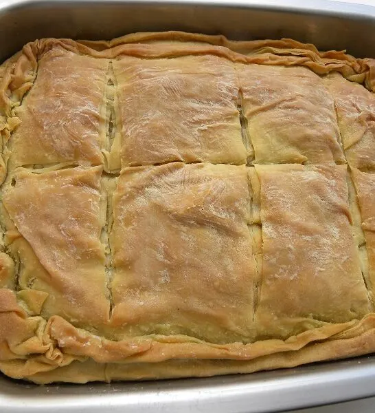 Πώς να Φτιάξετε την Τέλεια Σπανακόπιτα, με Βίντεο