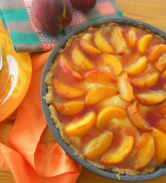 Καραμελωμένη Τάρτα Τατέν με Ροδάκινα