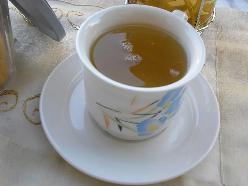 Ζεστό τσάι του βουνού εικόνα