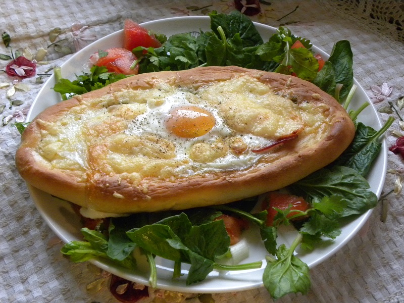 Πεϊνιρλί με αυγό εικόνα