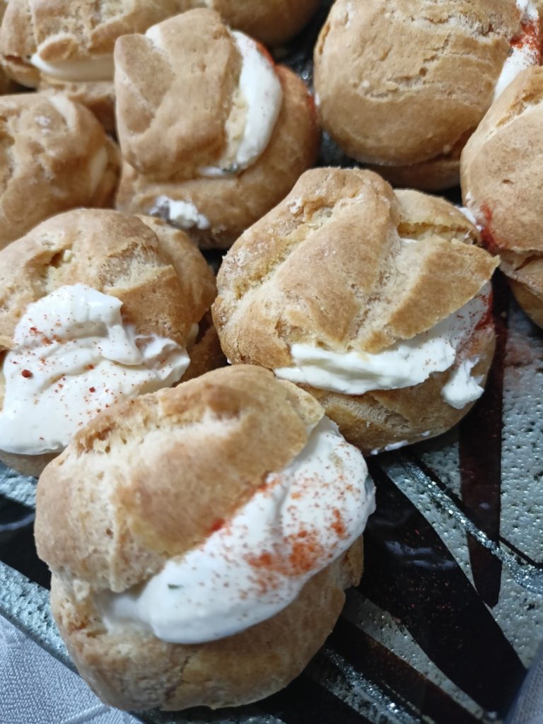 Γκουζέρ γεμιστά με τυριά εικόνα