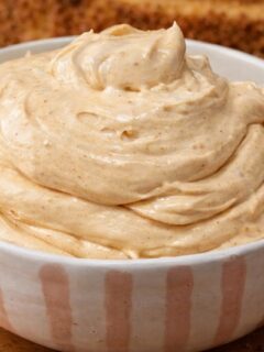 &Nu;ό&sigma;&tau;&iota;&mu;&eta; &Kappa;&rho;έ&mu;&alpha; &mu;&epsilon; &Nu;&tau;&omicron;ύ&lambda;&tau;&sigma;&epsilon; &nu;&tau;&epsilon; &Lambda;έ&tau;&sigma;&epsilon; &kappa;&alpha;&iota; &Phi;&upsilon;&sigma;&tau;&iota;&kappa;&omicron;&beta;&omicron;ύ&tau;&upsilon;&rho;&omicron; &epsilon;&iota;&kappa;ό&nu;&alpha;