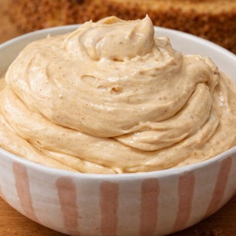 &Nu;ό&sigma;&tau;&iota;&mu;&eta; &Kappa;&rho;έ&mu;&alpha; &mu;&epsilon; &Nu;&tau;&omicron;ύ&lambda;&tau;&sigma;&epsilon; &nu;&tau;&epsilon; &Lambda;έ&tau;&sigma;&epsilon; &kappa;&alpha;&iota; &Phi;&upsilon;&sigma;&tau;&iota;&kappa;&omicron;&beta;&omicron;ύ&tau;&upsilon;&rho;&omicron; &epsilon;&iota;&kappa;ό&nu;&alpha;