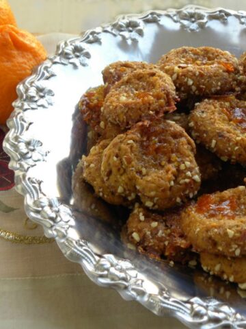 &Nu;&eta;&sigma;&tau;ί&sigma;&iota;&mu;&alpha; &Mu;&pi;&iota;&sigma;&kappa;ό&tau;&alpha; &Mu;&alpha;&nu;&tau;&alpha;&rho;&iota;&nu;&iota;&omicron;ύ &epsilon;&iota;&kappa;ό&nu;&alpha;