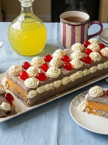 &gamma;&lambda;&upsilon;&kappa;ό &psi;&upsilon;&gamma;&epsilon;ί&omicron;&upsilon; &mu;&epsilon; &sigma;&alpha;&beta;&alpha;&gamma;&iota;ά&rho;, &lambda;&iota;&mu;&omicron;&nu;&tau;&sigma;έ&lambda;&omicron; &kappa;&alpha;&iota; &kappa;&epsilon;&rho;ά&sigma;&iota;&alpha; &epsilon;&iota;&kappa;ό&nu;&alpha;