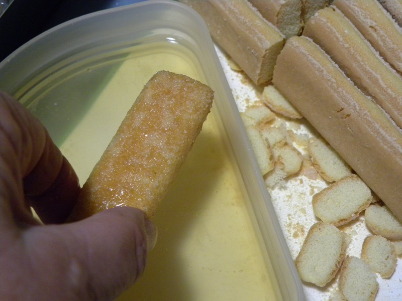 &Beta;&rho;έ&chi;&omicron;&upsilon;&mu;&epsilon; &tau;&alpha; &Sigma;&alpha;&beta;&alpha;&gamma;&iota;ά&rho; &mu;&epsilon; &tau;&omicron; &lambda;&iota;&kappa;έ&rho; &epsilon;&iota;&kappa;ό&nu;&alpha;.